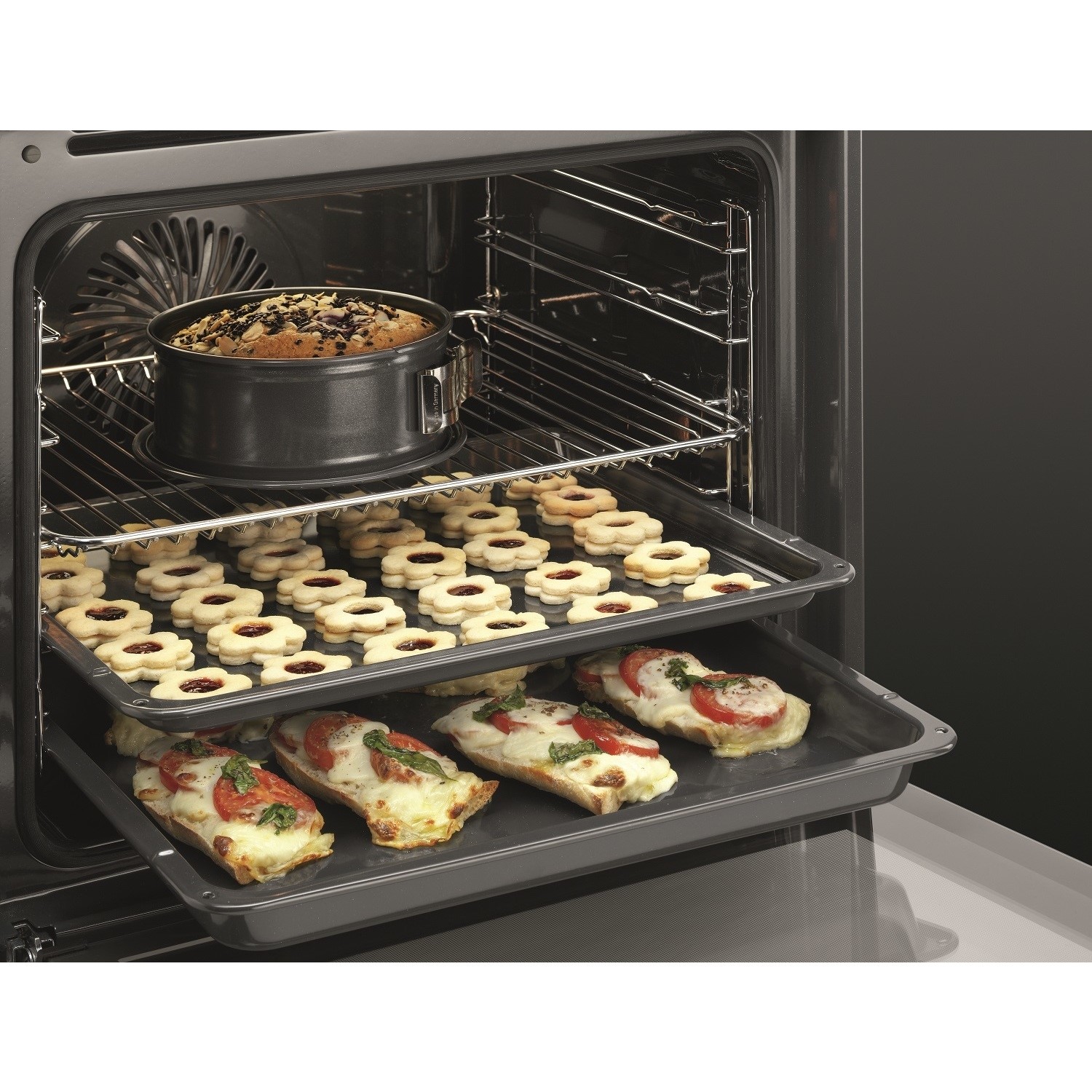AEG 6000 Series SteamBake Electric Single Oven - Stainless Steel - Image 8