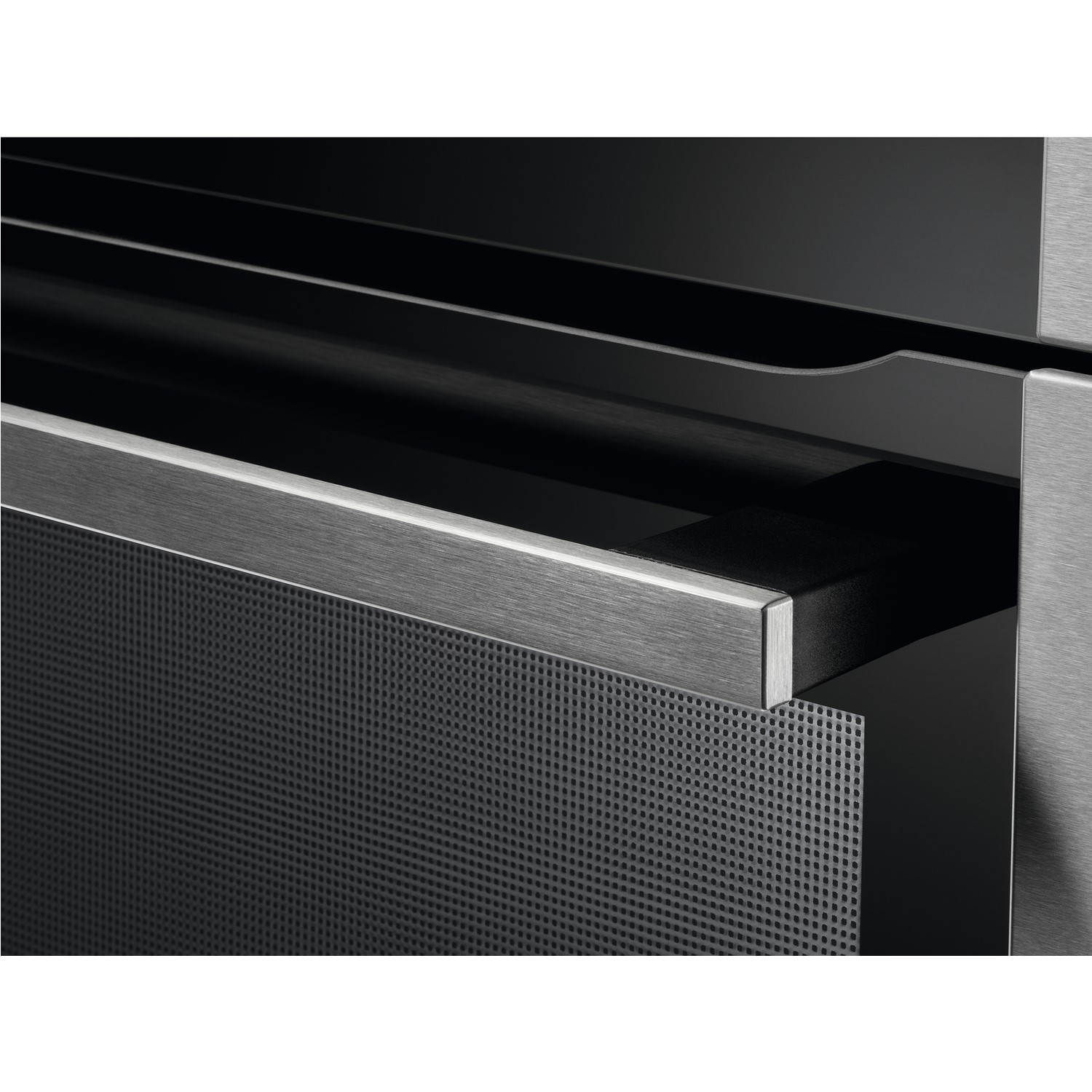 AEG 8000 Series AssistedCooking Pyrolytic Self-Cleaning Single Oven with Food Probe - Stainless Steel - Image 3