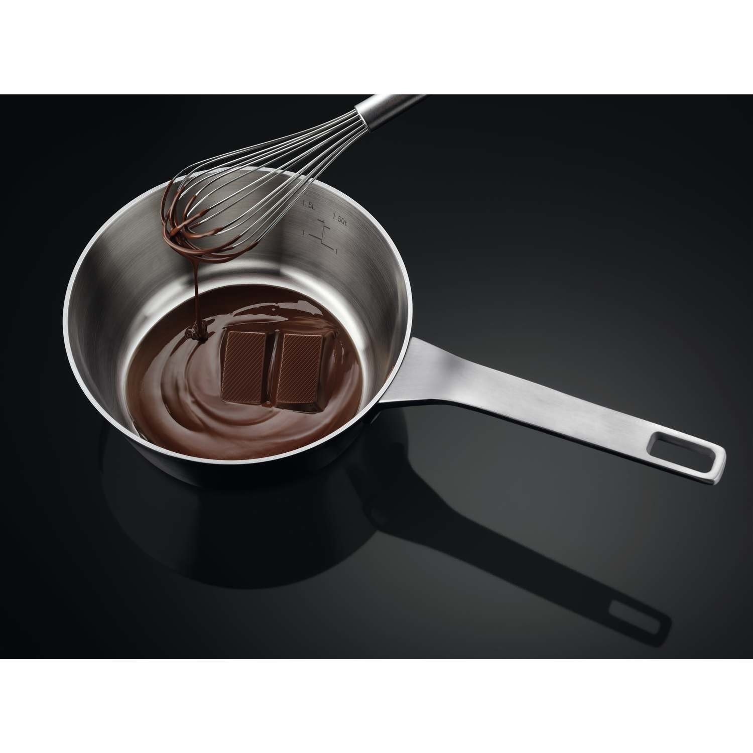AEG 6000 Series 78cm 4 Zone Induction Hob with Bridge Zone - Image 6