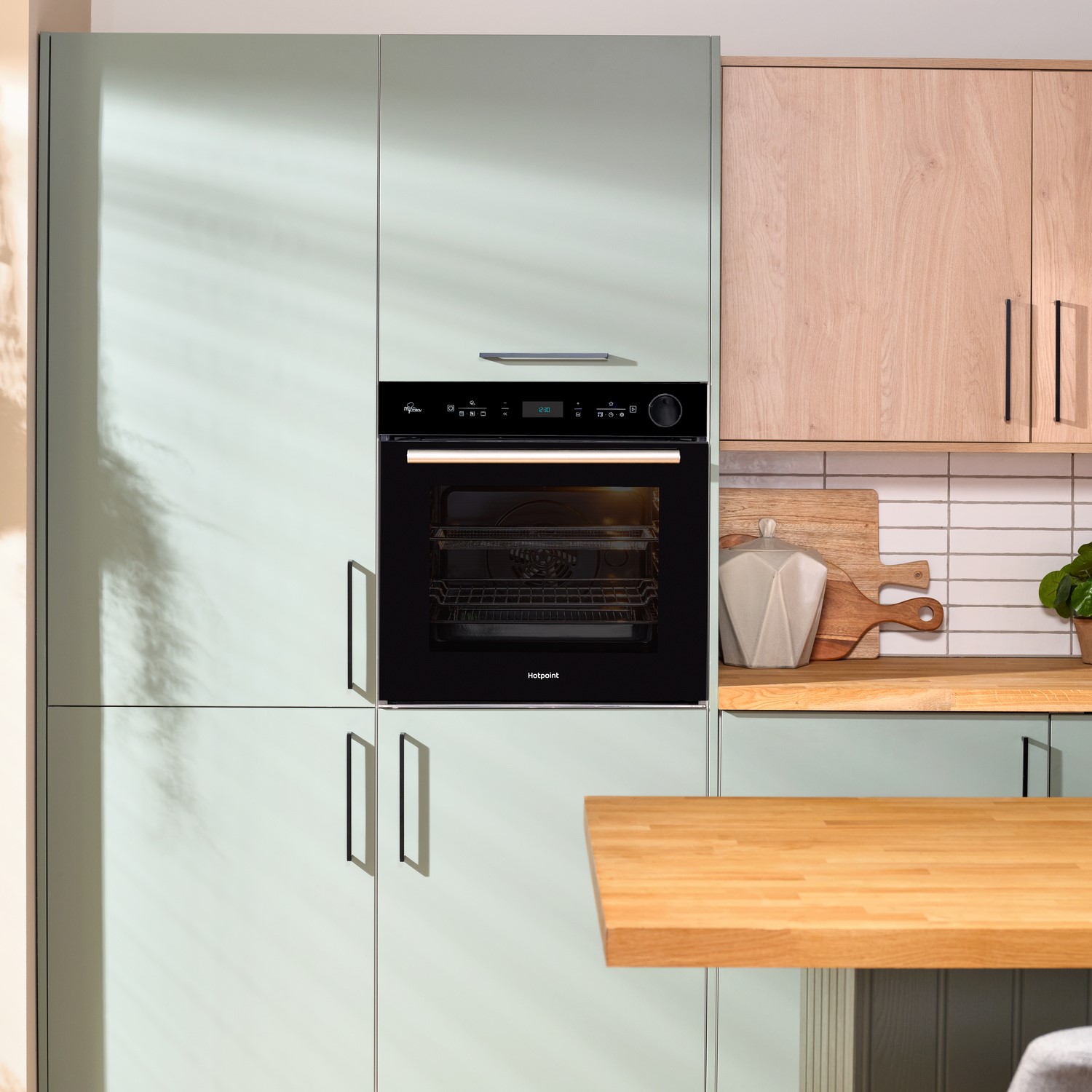 Hotpoint Class 4 Air Fry Electric Single Oven with Active Steam - Black - Image 10