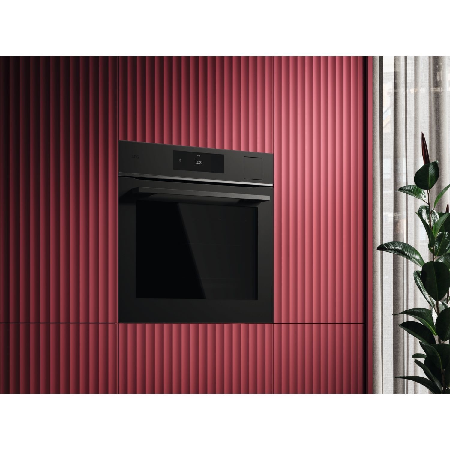 AEG 8000 Series MealAssist Electric Single Oven with SteamPro - Matt Black - Image 7