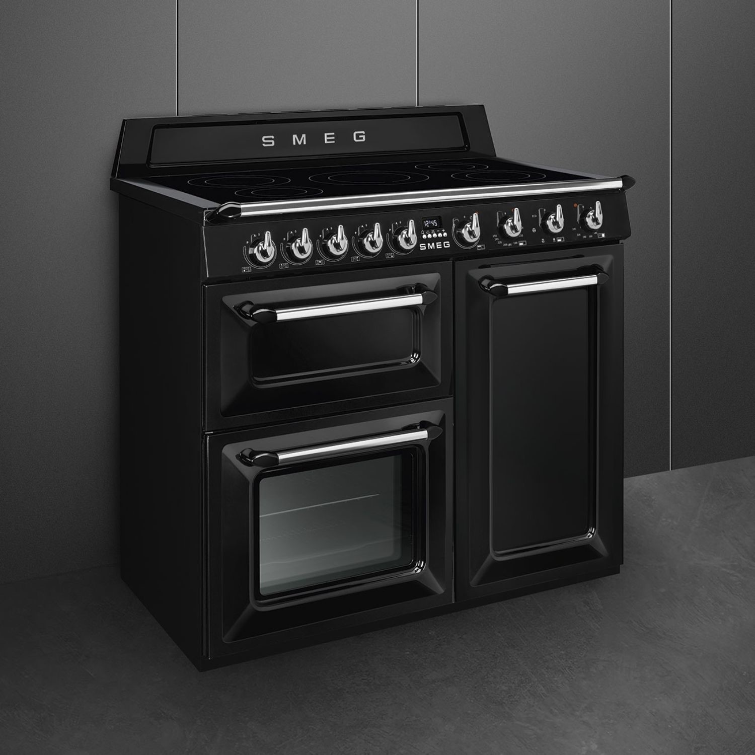 Smeg Victoria 100cm Electric Range Cooker - Black - Image 3