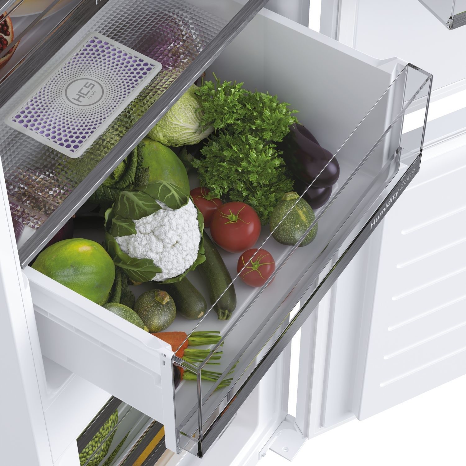 Haier Series 6 248 Litre 70/30 Integrated Fridge Freezer - Image 5