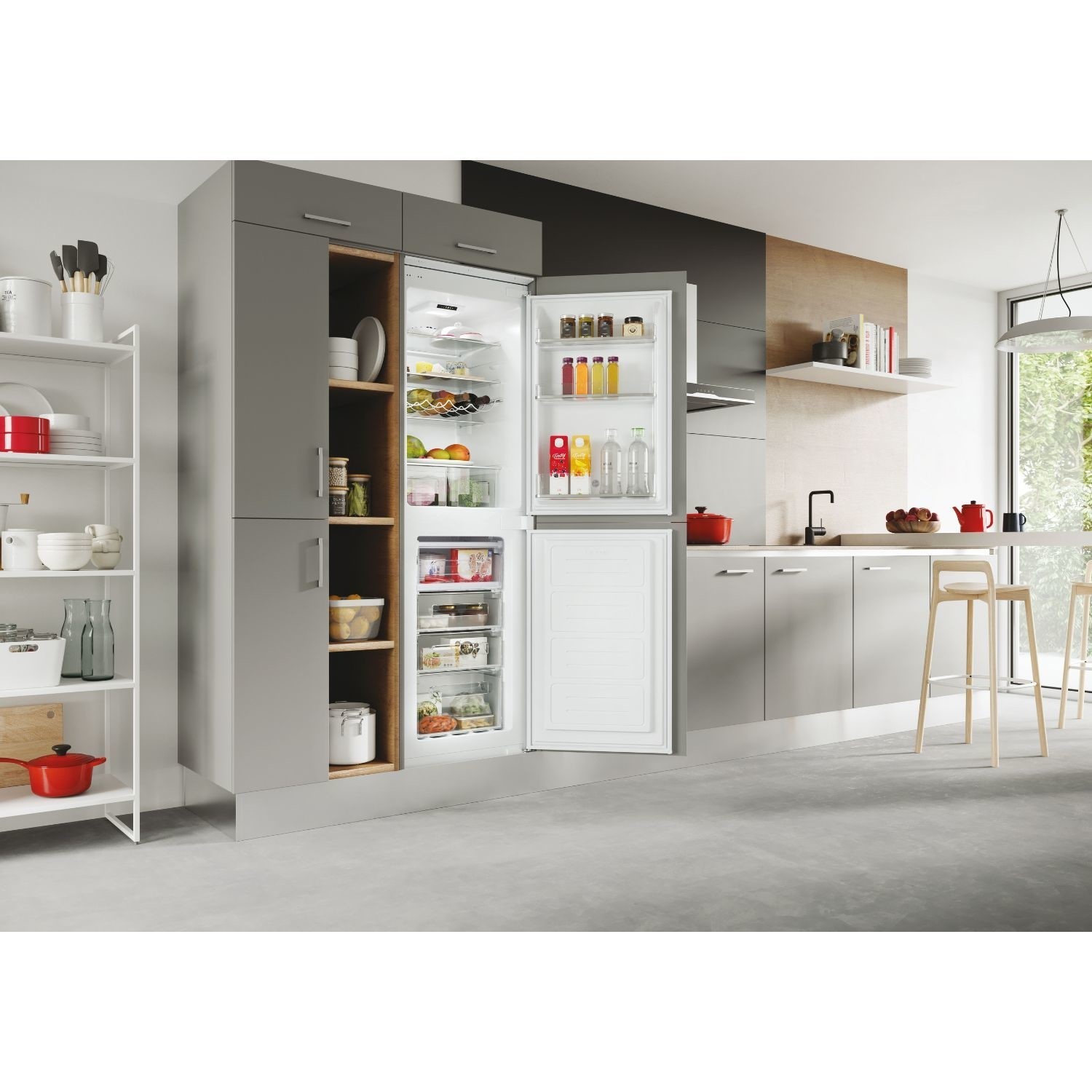 Hoover 233 Litre 50/50 Integrated Fridge Freezer - Image 7