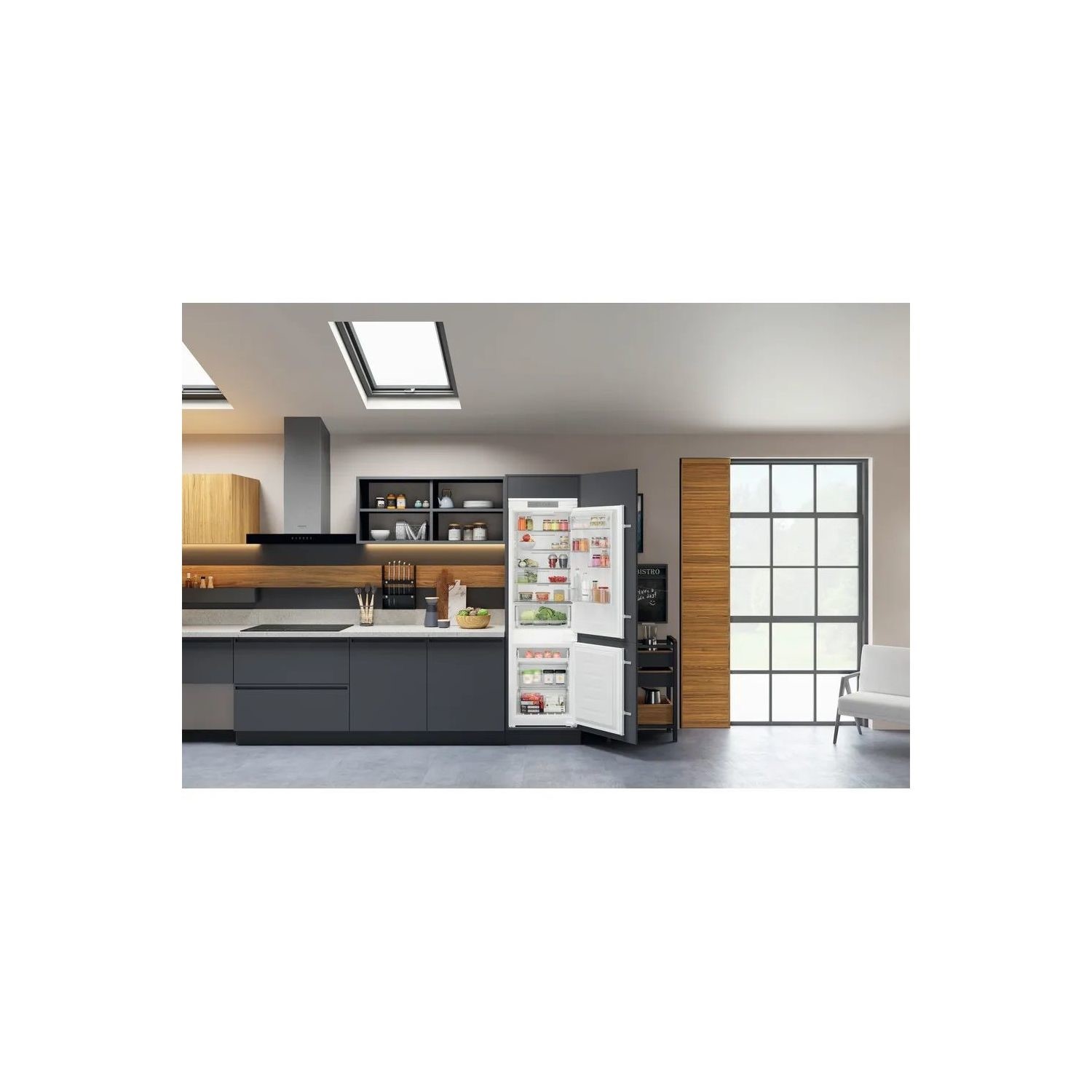 Hotpoint 250 Litre 70/30 Integrated Fridge Freezer - Image 8