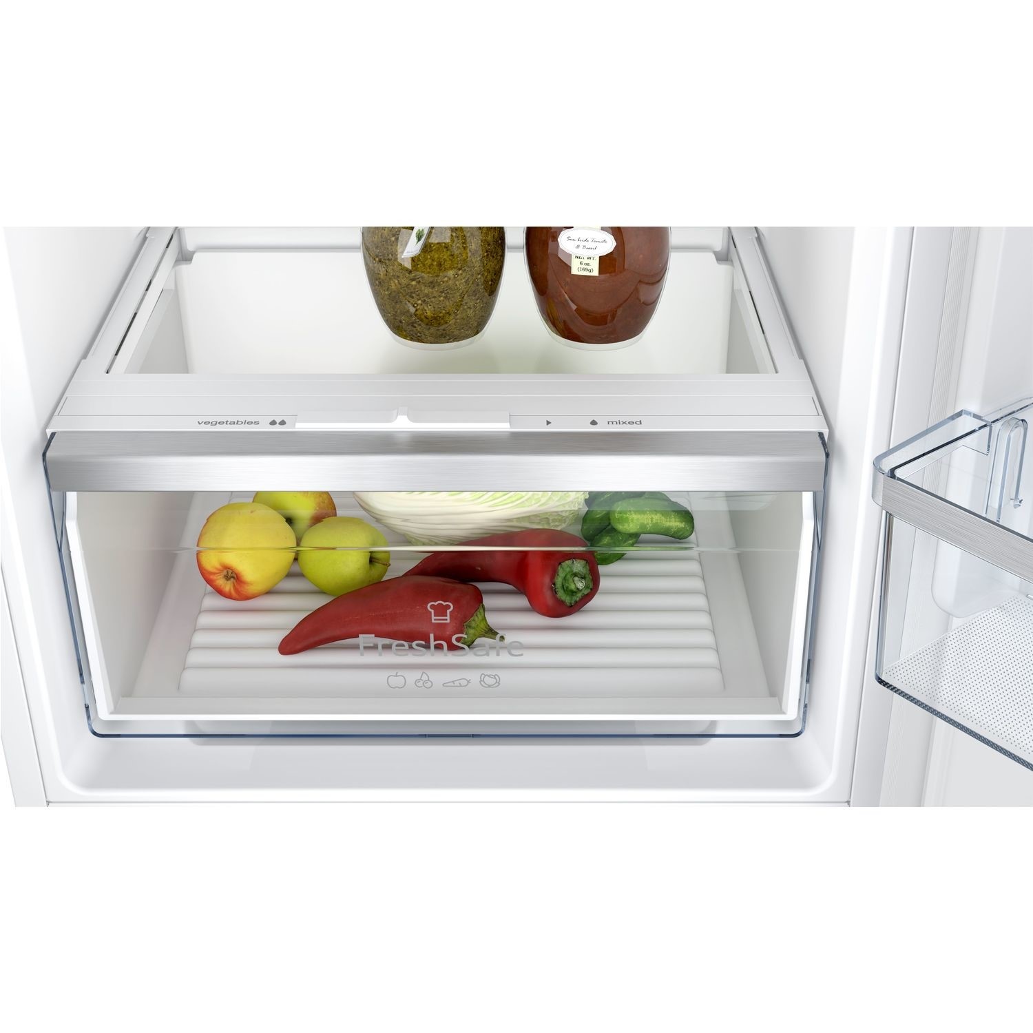 Neff N50 270 Litre 70/30 Low Frost Integrated Fridge Freezer - Image 6