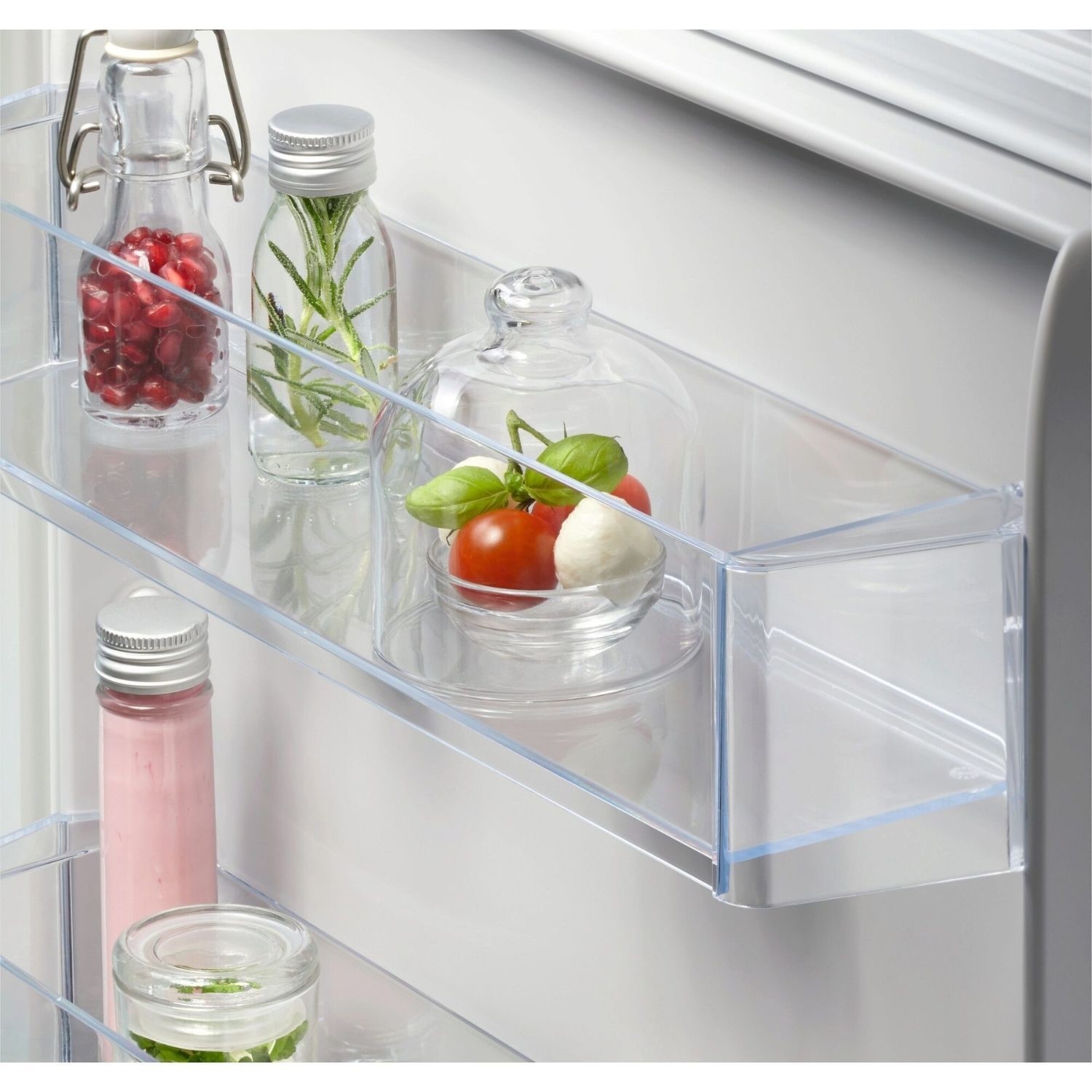 AEG 6000 Series 259 Litre In-column Integrated Fridge - Image 4