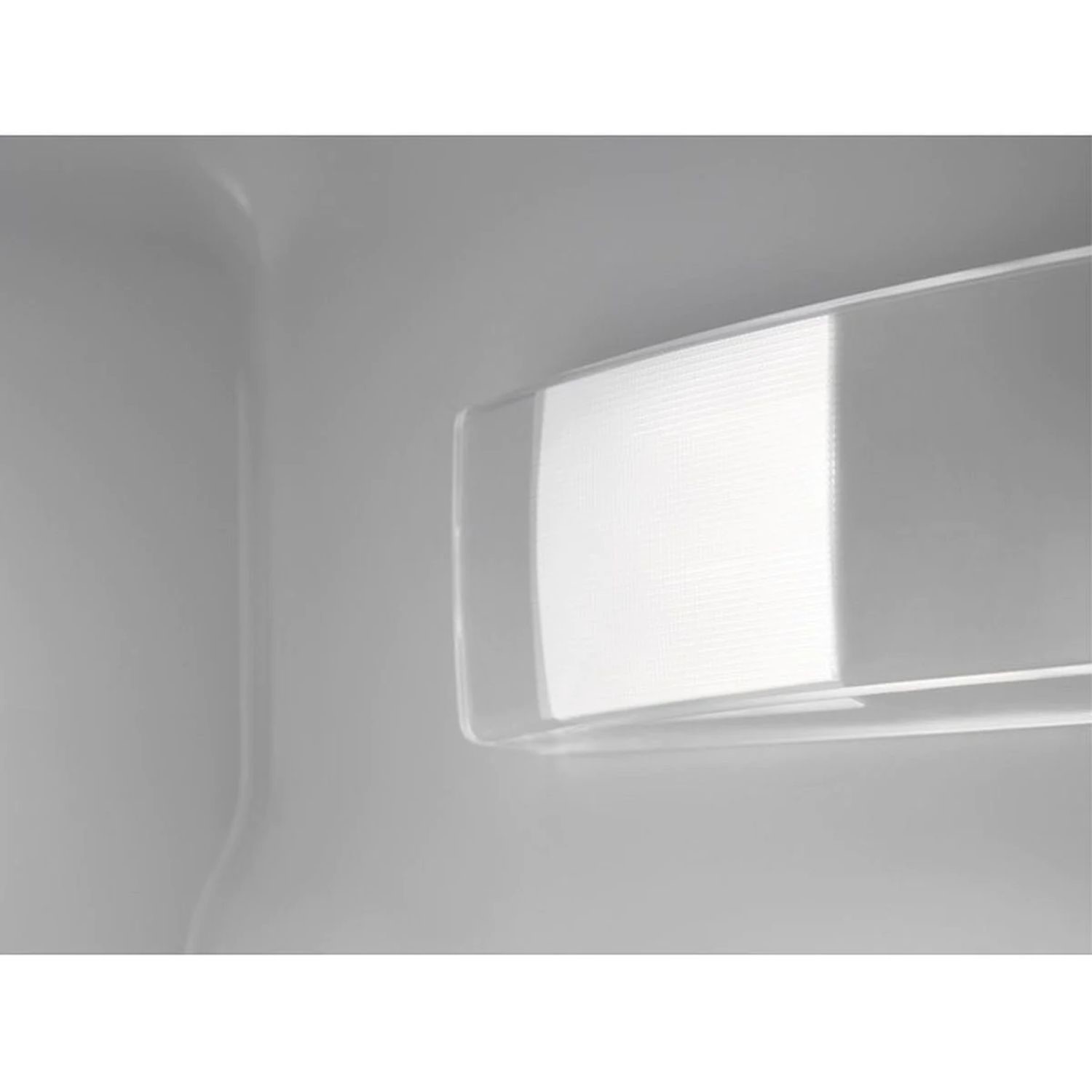 Zanussi 310 Litre Integrated Larder Fridge - Image 2