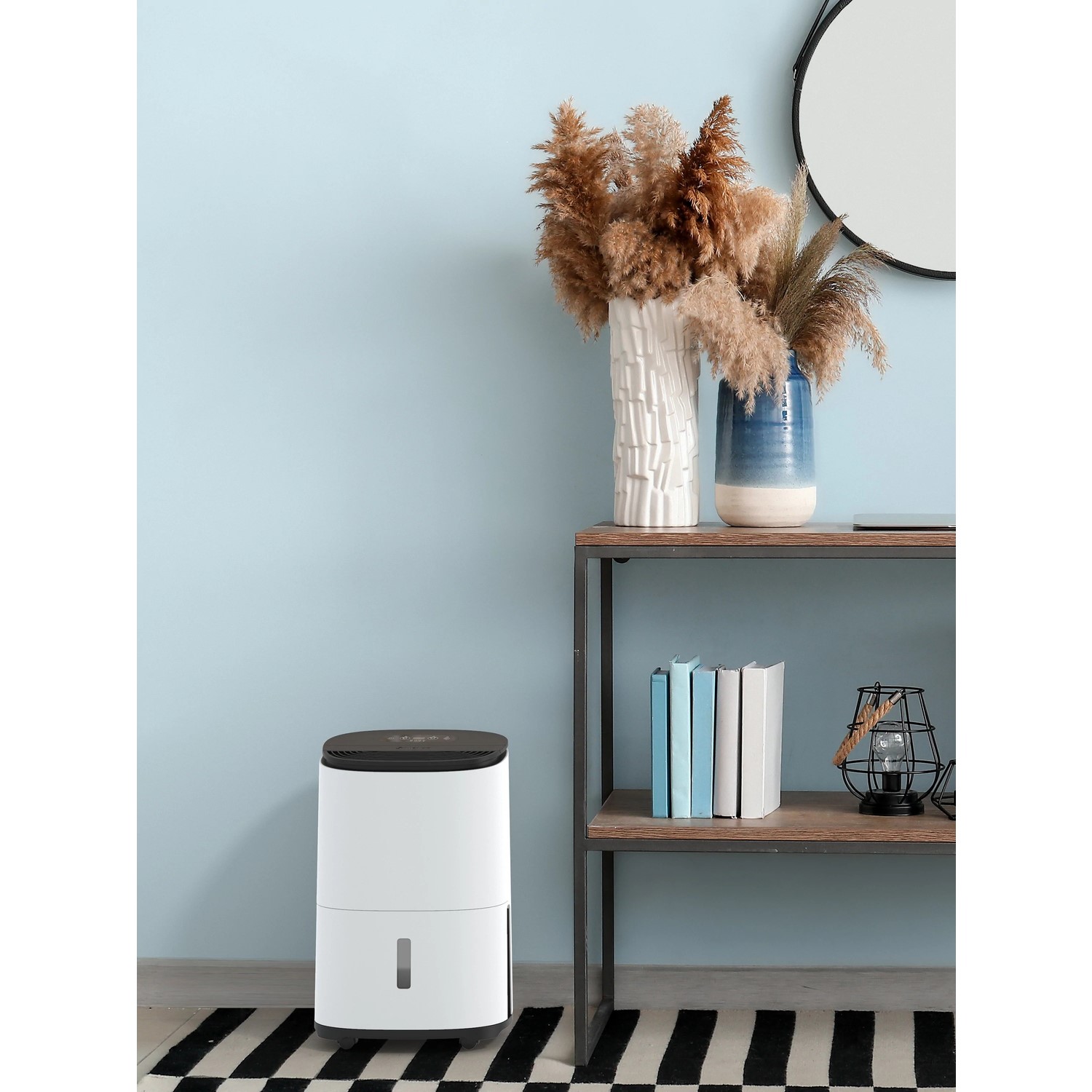 Meaco Arete One 12L Low Energy Quiet Dehumidifier - Image 3