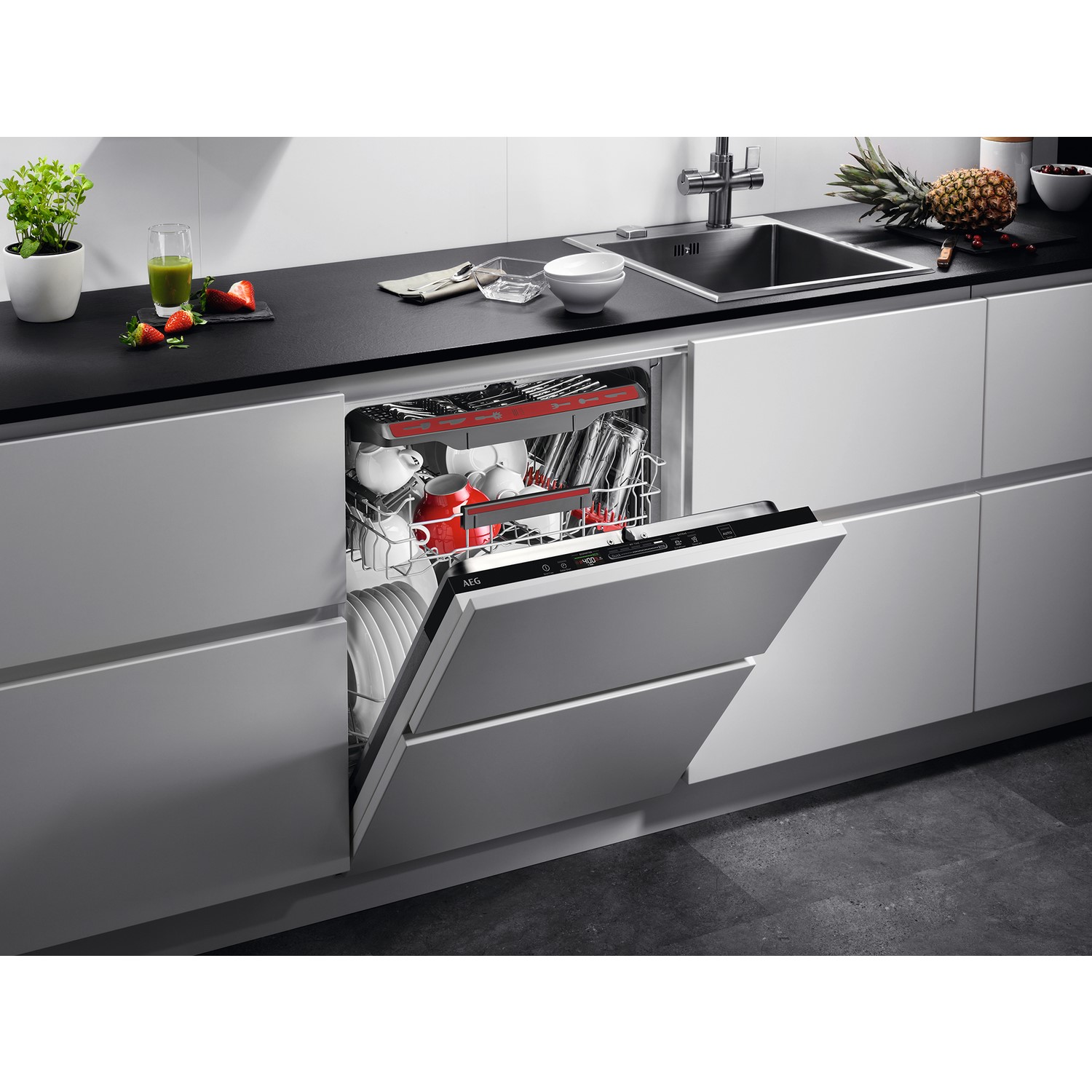 AEG Series 6000 SatelliteClean Integrated Dishwasher - C-Rated, Black control panel - Image 2
