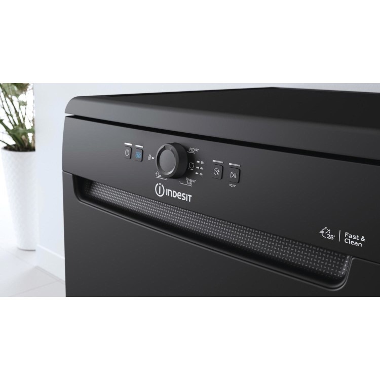 Indesit Fast&Clean Freestanding Dishwasher - Push&Go Black - Image 3