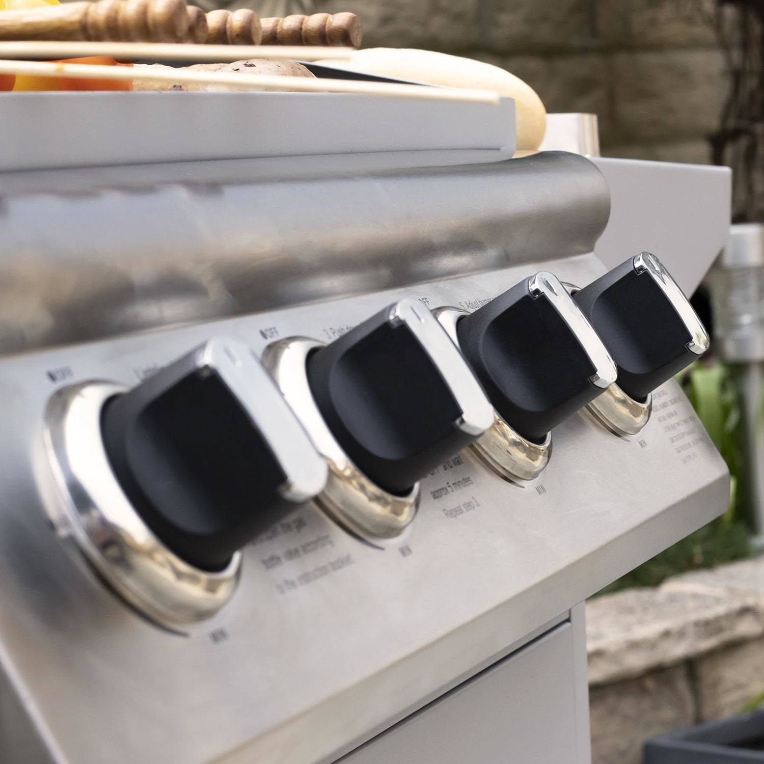 Boss Grill Georgia Classic - 4 Burner Gas BBQ Grill with Side Burner - Silver - Image 10