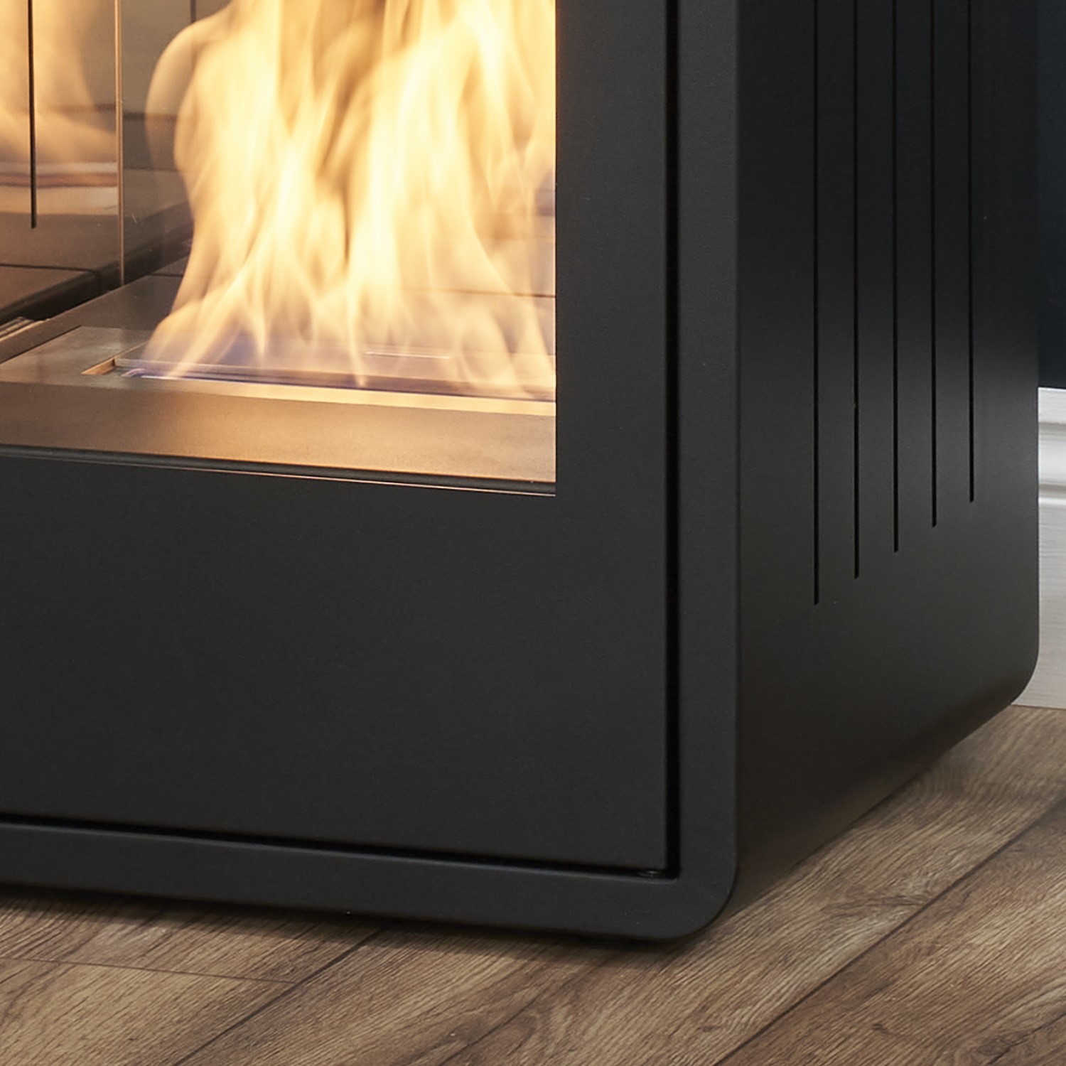 Adam Bellini Bio Ethanol Stove in Black - Image 3