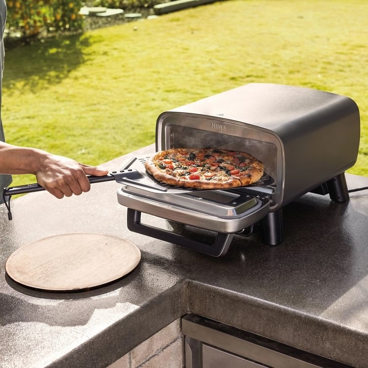 Ninja MO201UK Electric Outdoor Pizza Oven & Air Fryer - Image 3