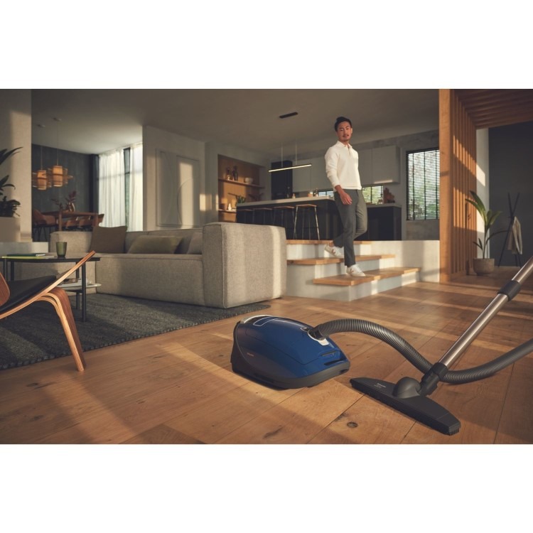 Miele Complete C3 Comfort XL Bagged Cylinder Vacuum Cleaner - Marine Blue - Image 5