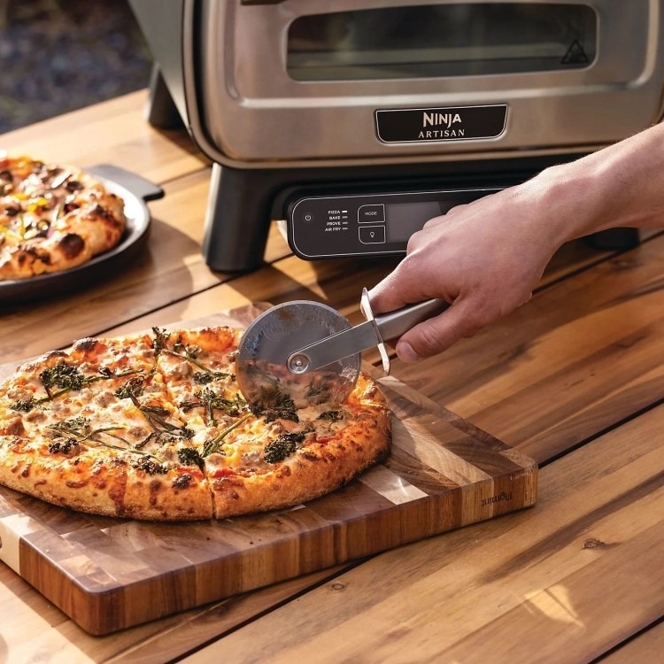 Ninja MO201UK Electric Outdoor Pizza Oven & Air Fryer - Image 11